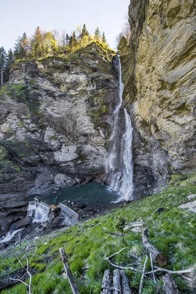 Blick Auf Den Reichenbacher Wasserfall Schweiz — Stockfoto