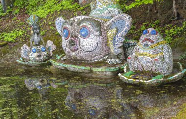 Dietikon, İsviçre - Mayıs 2017: Olağandışı heykeller Bruno Weber park