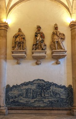 Alcobaca, Portekiz - Nisan 2018: yerel manastırdaki dekorasyon parçası