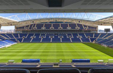 Porto, Portekiz - Nisan 2018: Estadio do Dragao Arena 'ya bakın
