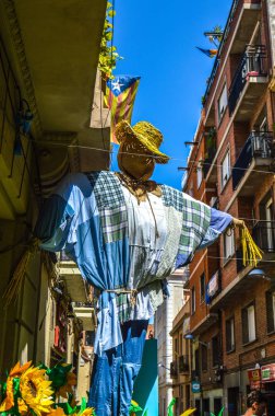Fiesta Major de Gracia, Calle Llibertat, Barselona 2018. Llibertat adornado Durante Fiesta Major de Gracia, Barselona 2018