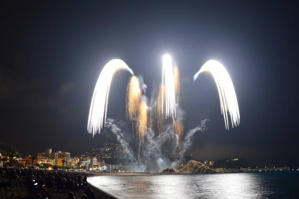 48Th Międzynarodowy Konkurs Fajerwerków Costa Brava Blanes Fireworks Competition 2018 — Zdjęcie stockowe