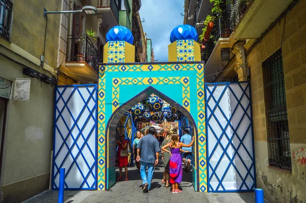 Fiesta Major de Gracia, Travessia de Sant Antoni, İspanya - Ağustos 2019 