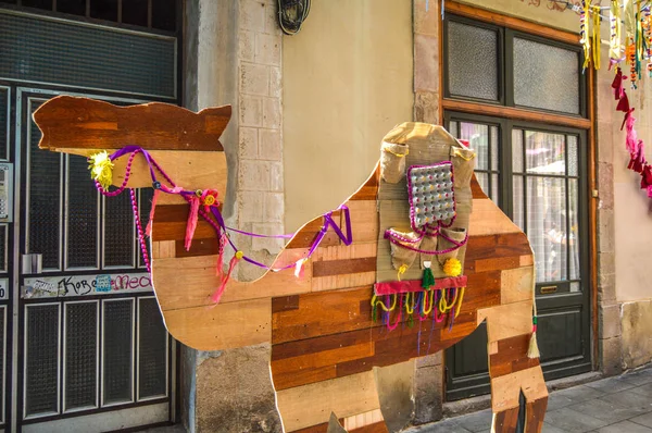 Fiesta Major de Gracia, Travessia de Sant Antoni, İspanya - Ağustos 2019 