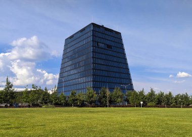 Skolkovo İnovasyon Merkezi, Moskova'nın Mozhaysky Bölgesinde inşa edilmekte olan yüksek teknolojili bir iş alanıdır.. 