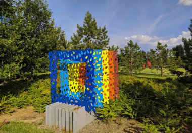 Skolkovo İnovasyon Merkezi, Moskova'nın Mozhaysky Bölgesinde inşa edilmekte olan yüksek teknolojili bir iş alanıdır.. 