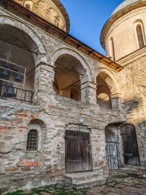 Ivangorod Kalesi, Rusya 'nın Leningrad Oblastı' nda bulunan bir ortaçağ kalesidir. Estonya 'nın Narva kentinin karşısında, Estonya ile Rusya sınırı boyunca Narva Nehri üzerinde yer almaktadır..