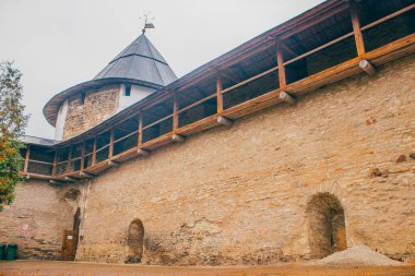 Pskov-Pechory Manastırı ya da Pskovo-Pechersky Dormition Manastırı veya Pskovo-Pechersky Manastırı, Pechory, Pskov Oblastı 'nda bulunan bir Rus Ortodoks erkek manastırı.