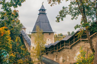 Pskov-Pechory Manastırı ya da Pskovo-Pechersky Dormition Manastırı veya Pskovo-Pechersky Manastırı, Pechory, Pskov Oblastı 'nda bulunan bir Rus Ortodoks erkek manastırı.