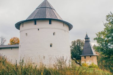 Pskov-Pechory Manastırı ya da Pskovo-Pechersky Dormition Manastırı veya Pskovo-Pechersky Manastırı, Pechory, Pskov Oblastı 'nda bulunan bir Rus Ortodoks erkek manastırı.