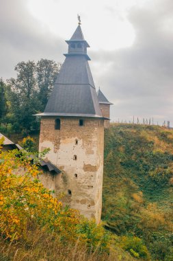Pskov-Pechory Manastırı ya da Pskovo-Pechersky Dormition Manastırı veya Pskovo-Pechersky Manastırı, Pechory, Pskov Oblastı 'nda bulunan bir Rus Ortodoks erkek manastırı.