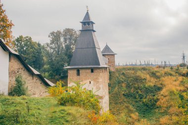 Pskov-Pechory Manastırı ya da Pskovo-Pechersky Dormition Manastırı veya Pskovo-Pechersky Manastırı, Pechory, Pskov Oblastı 'nda bulunan bir Rus Ortodoks erkek manastırı.