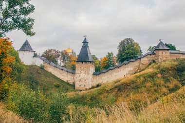 Pskov-Pechory Manastırı ya da Pskovo-Pechersky Dormition Manastırı veya Pskovo-Pechersky Manastırı, Pechory, Pskov Oblastı 'nda bulunan bir Rus Ortodoks erkek manastırı.