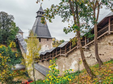 Pskov-Pechory Manastırı ya da Pskovo-Pechersky Dormition Manastırı veya Pskovo-Pechersky Manastırı, Pechory, Pskov Oblastı 'nda bulunan bir Rus Ortodoks erkek manastırı.
