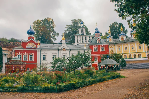 Pskov-Pechory Manastırı ya da Pskovo-Pechersky Dormition Manastırı veya Pskovo-Pechersky Manastırı, Pechory, Pskov Oblastı 'nda bulunan bir Rus Ortodoks erkek manastırı.