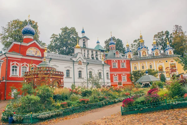 Pskov-Pechory Manastırı ya da Pskovo-Pechersky Dormition Manastırı veya Pskovo-Pechersky Manastırı, Pechory, Pskov Oblastı 'nda bulunan bir Rus Ortodoks erkek manastırı.