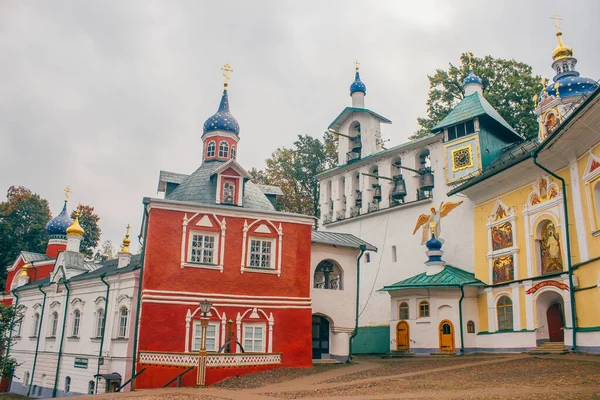 Pskov-Pechory Manastırı ya da Pskovo-Pechersky Dormition Manastırı veya Pskovo-Pechersky Manastırı, Pechory, Pskov Oblastı 'nda bulunan bir Rus Ortodoks erkek manastırı.