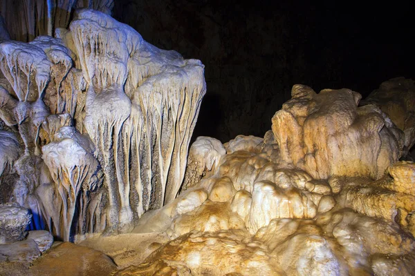 Bela caverna da Tailândia — Fotografia de Stock