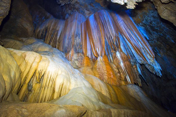 Bela caverna da Tailândia — Fotografia de Stock
