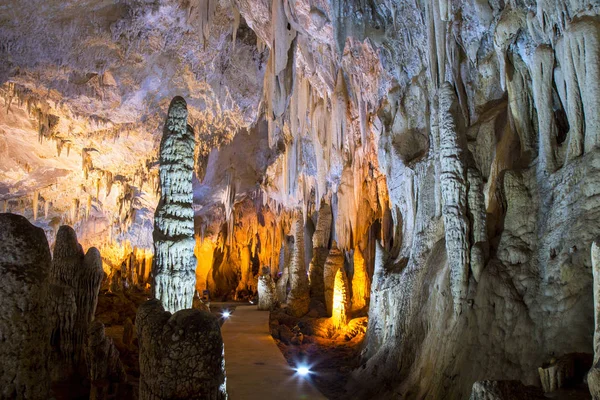 Печера Као Чанг хай — стокове фото