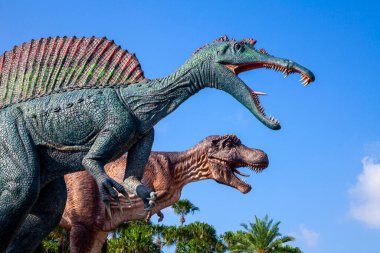 Nong Nooch Bahçesi, PATTAYA, THAILAND - 1 Nisan 2020 Dinozor Vadisi mi? Nong Nooch Tropik Botanik Bahçesi, Pattaya, Tayland.