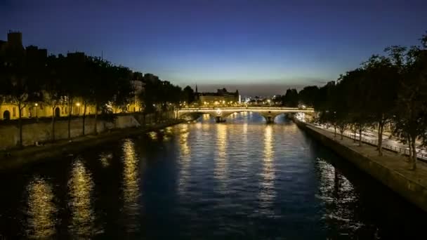 Time Lapse Beautiful Romantic View Seine River Lined Trees Light — Vídeo de stock