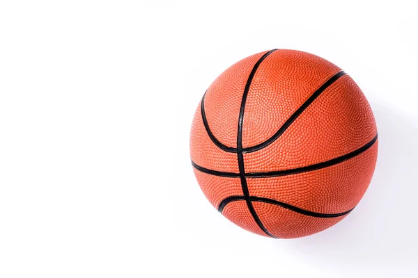 バスケット ボールは 白い背景で隔離 平面図です Copyspace — ストック写真