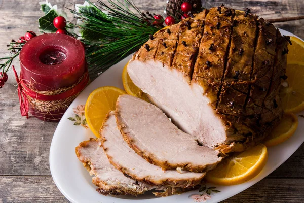 Tradicional Buatan Sendiri Madu Glazed Ham Untuk Liburan — Stok Foto