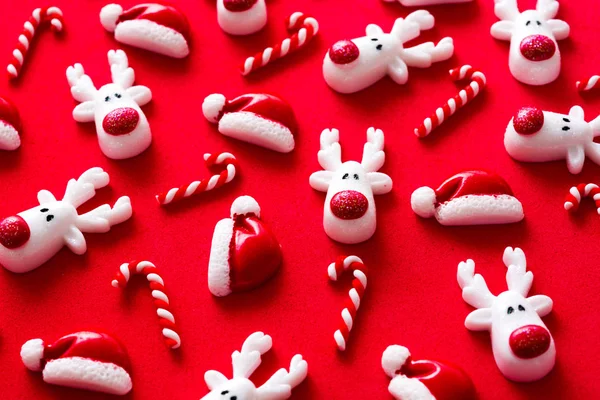 Weihnachtsschmuck Muster Auf Rotem Hintergrund — Stockfoto