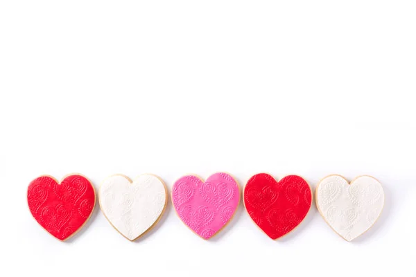 Herzförmige Kekse Zum Valentinstag Isoliert Auf Weißem Hintergrund Kopierraum — Stockfoto