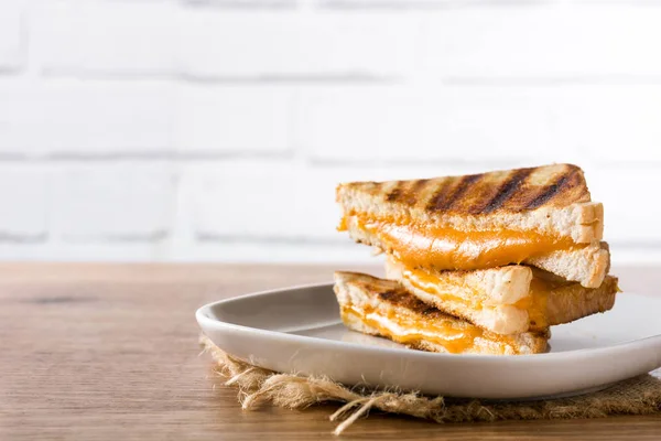Grilled Cheese Sandwich Wooden Table Copyspace — Stock Photo, Image