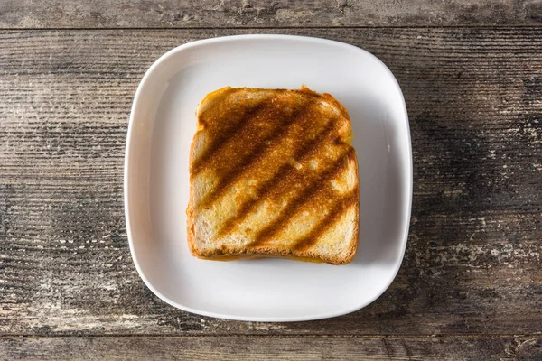 Gegrilde Kaas Sandwich Houten Tafel Bovenaanzicht — Stockfoto