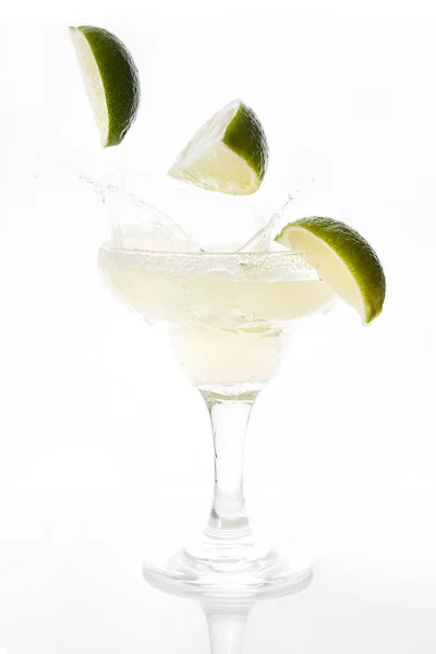 Margarita Cocktails Lime Glass Isolated White Background — Stock Photo, Image