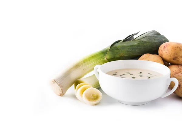 Französische vichyssoise Suppe in Schüssel — Stockfoto