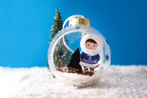 Sváteční Vánoční Dekorace Sněhu Modrém Pozadí — Stock fotografie