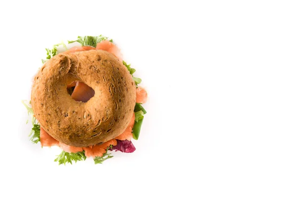 Panino Bagel Con Crema Formaggio Salmone Affumicato Verdure Isolate Fondo — Foto Stock