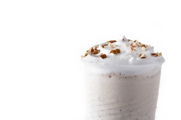 Witte Chocolade Vanille Noten Ijs Milkshake Geïsoleerd Witte Achtergrond Kopieer — Stockfoto