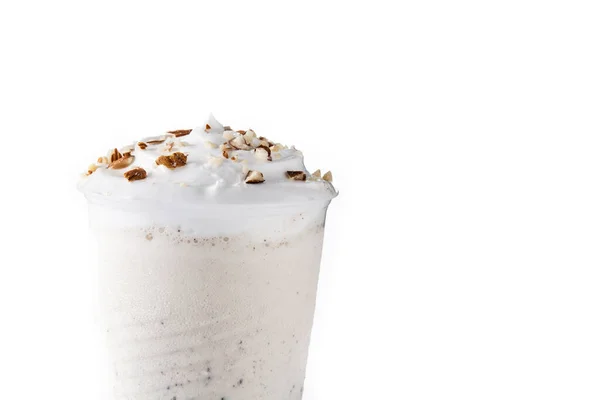 Witte Chocolade Vanille Noten Ijs Milkshake Geïsoleerd Witte Achtergrond Kopieerruimte — Stockfoto