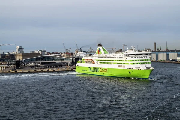 Хельсинки Финляндия Апреля 2018 View Cruise Ferry West Terminal Helsinki — стоковое фото