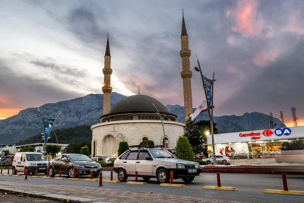 Kemer Turkey Juni 2018 Mosque Kemer Turkiet Solnedgången — Stockfoto