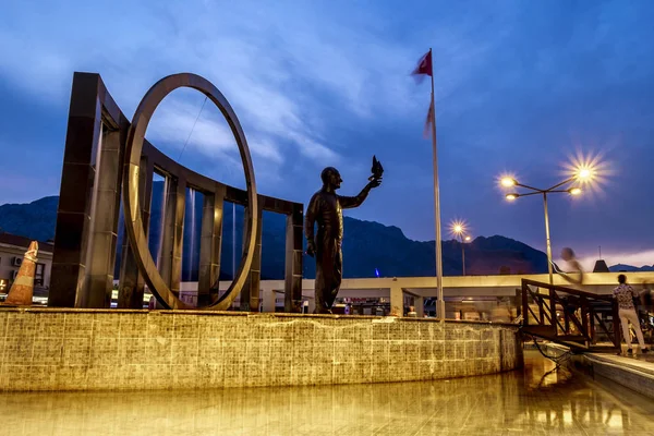 Kemer Turkey Juni 2018 Denkmal Für Atatürk Auf Dem Platz — Stockfoto