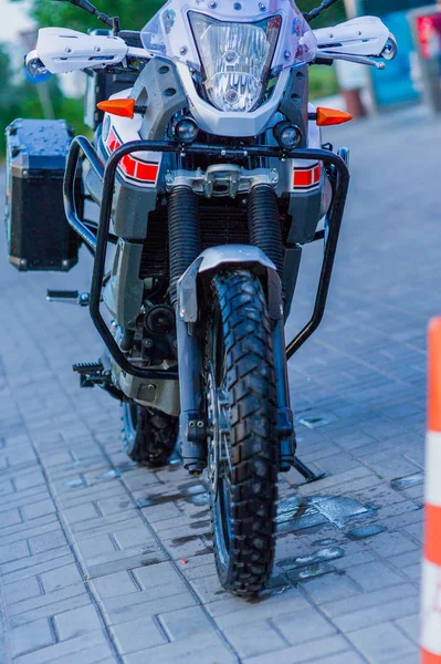 Мойка мотоциклов Мойка Мотоциклов Большая чистка велосипедов с впрыском пены — стоковое фото