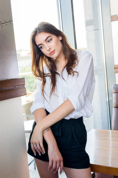 Pretty serious, thoughtful, pensive girl dressed casually. close up photo — Stock Photo, Image