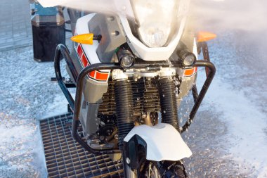 Motosiklet araba yıkama motosiklet büyük bisiklet köpük Enjeksiyon ile temizlik