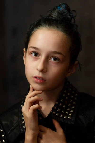 Portrait little young girl with green eyes. Young serious child looking at camera. Closeup. Indoors. — 图库照片