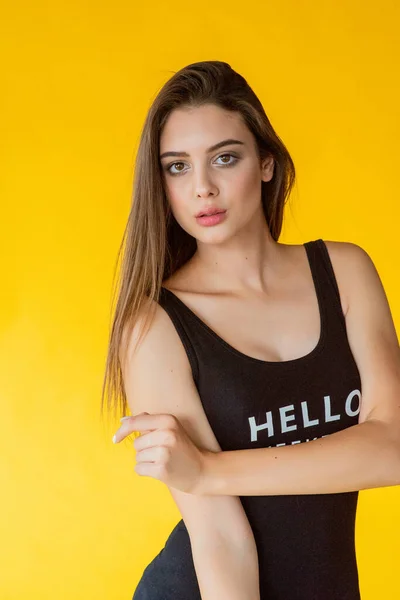 Ragazza Sullo Sfondo Una Foto Studio Ritratto Una Ragazza Anni — Foto Stock