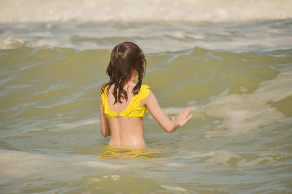 Une Fille Mer Portrait Jeune Fille Adolescent Vacances Été Sable — Photo