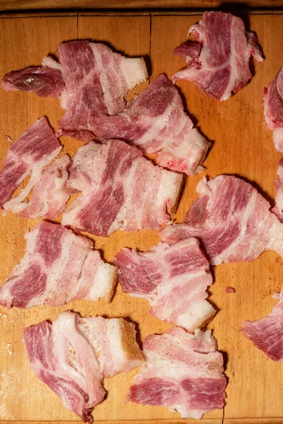 Slices Bacon Wooden Background Slices Pork Ham Bacon Wooden Board — Stock Photo, Image