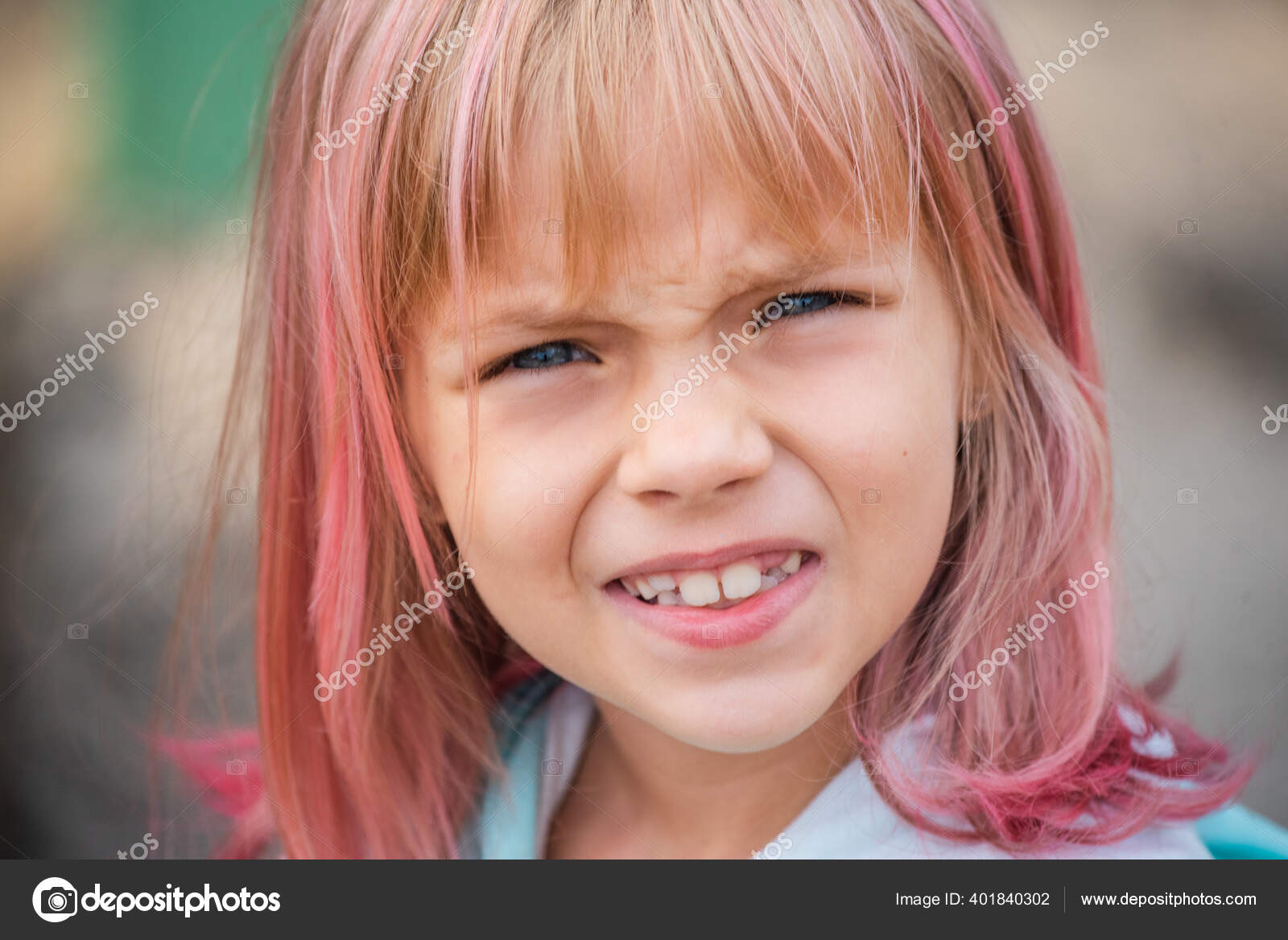 Retrato Da Menina Bonita 15 Anos Foto de Stock - Imagem de cabelo