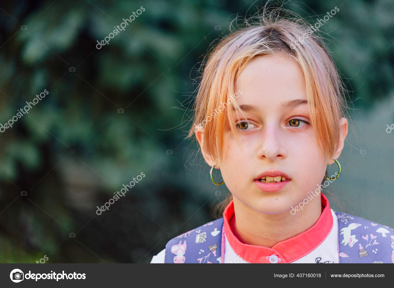 Fotos de Menina de 9 anos, Imagens de Menina de 9 anos sem royalties